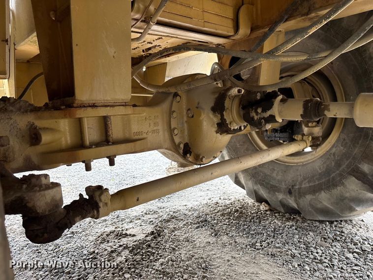 image for item EF1232 1986 Grove RT422 crane
