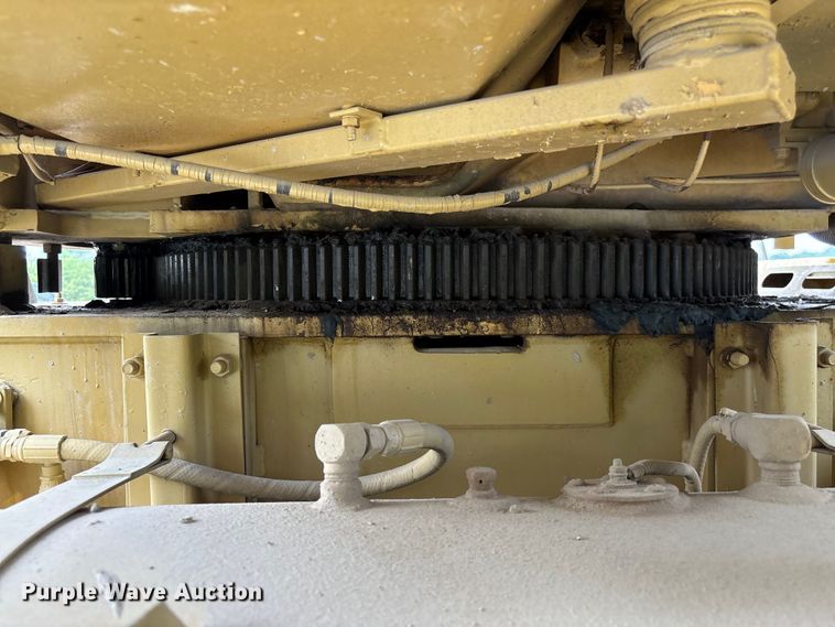 image for item EF1232 1986 Grove RT422 crane