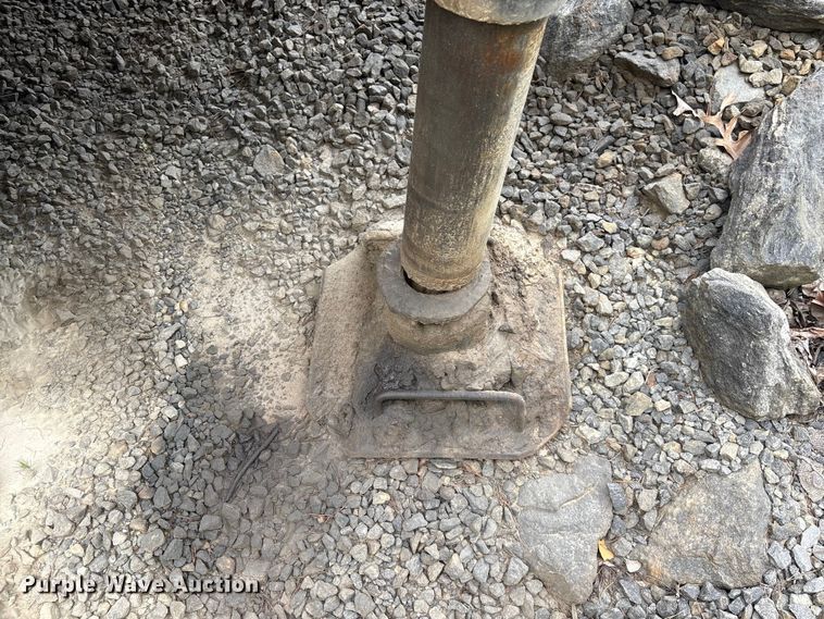 image for item EF1232 1986 Grove RT422 crane