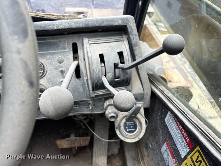 image for item EF1232 1986 Grove RT422 crane