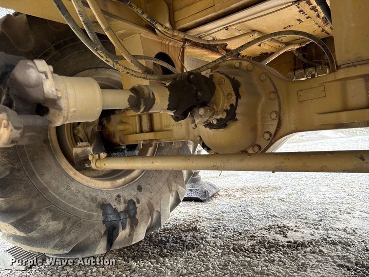 image for item EF1232 1986 Grove RT422 crane