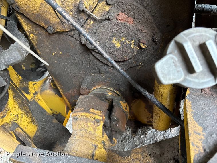 image for item EF1233 2001 Komatsu WA600-3L wheel loader