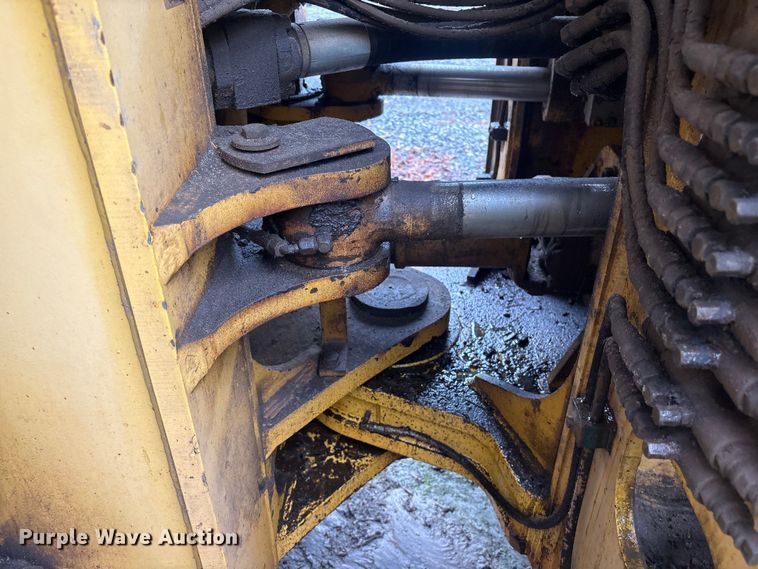 image for item EF1233 2001 Komatsu WA600-3L wheel loader