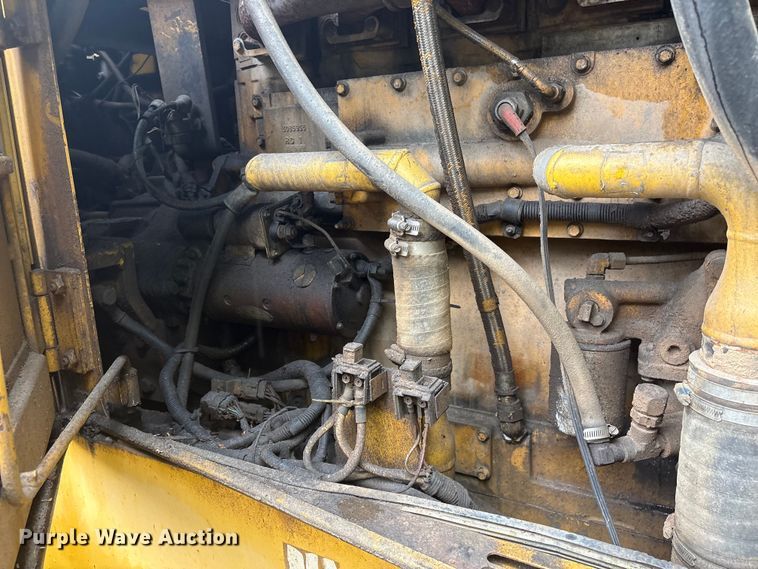 image for item EF1233 2001 Komatsu WA600-3L wheel loader