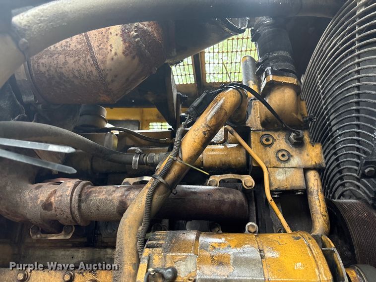 image for item EF1233 2001 Komatsu WA600-3L wheel loader