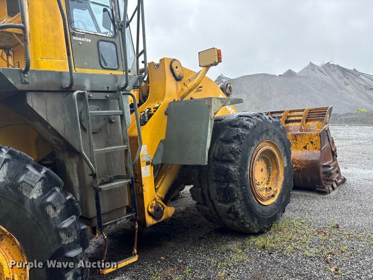 image for item EF1234 1996 Komatsu WA600-1LC wheel loader