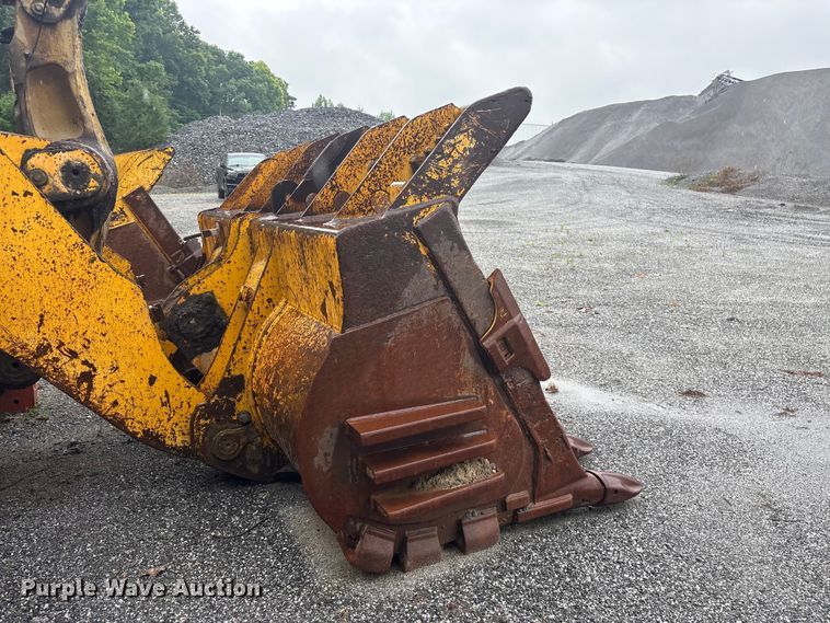 image for item EF1234 1996 Komatsu WA600-1LC wheel loader
