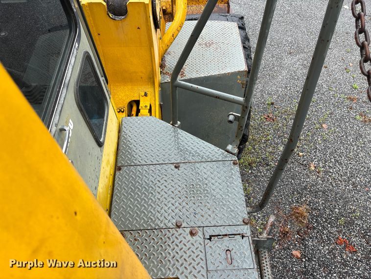 image for item EF1234 1996 Komatsu WA600-1LC wheel loader
