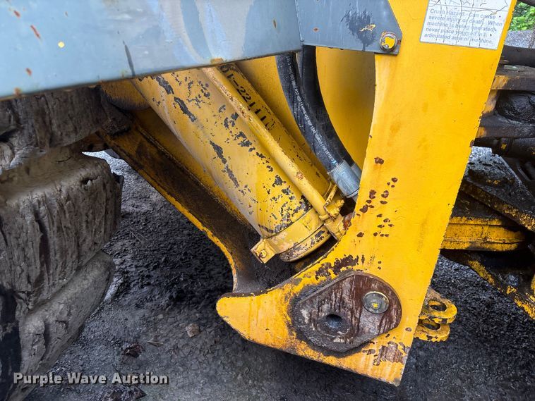 image for item EF1234 1996 Komatsu WA600-1LC wheel loader