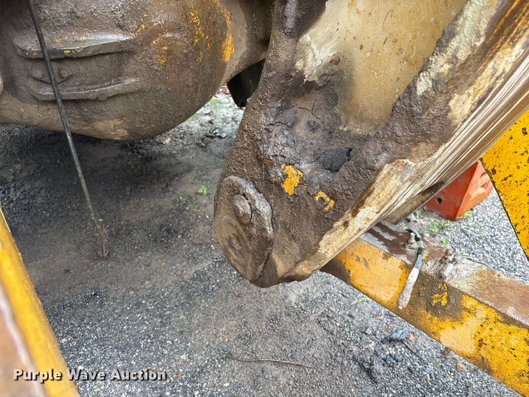 image for item EF1234 1996 Komatsu WA600-1LC wheel loader