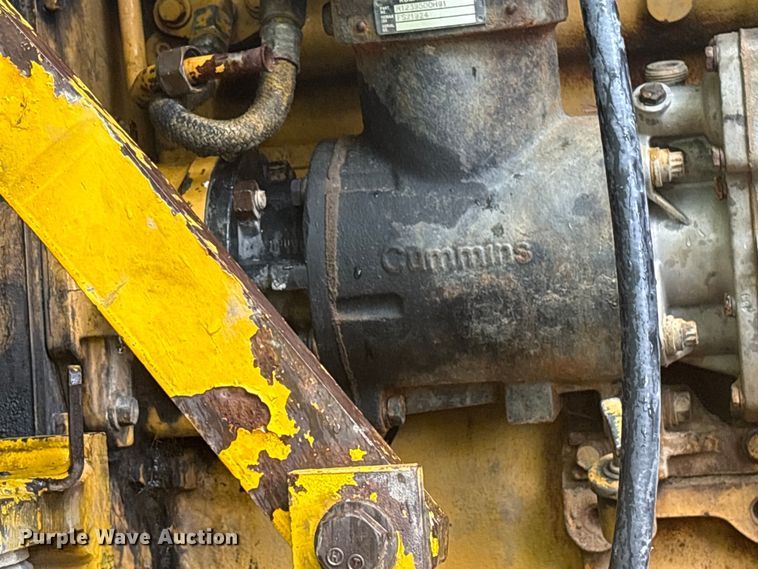 image for item EF1234 1996 Komatsu WA600-1LC wheel loader