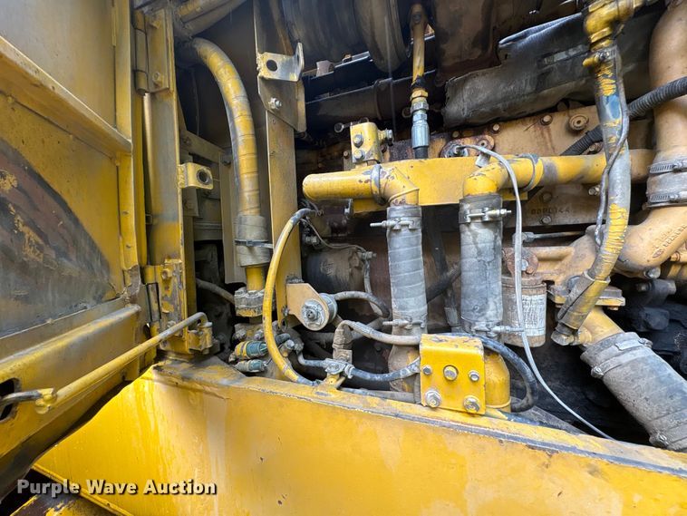 image for item EF1234 1996 Komatsu WA600-1LC wheel loader