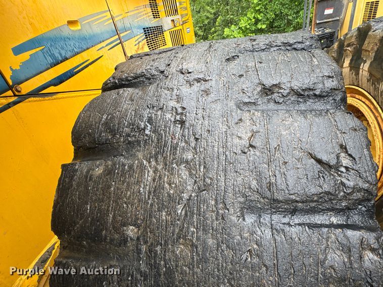 image for item EF1234 1996 Komatsu WA600-1LC wheel loader