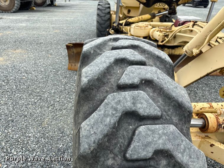 image for item EF1235 1988 Galion A550 motor grader