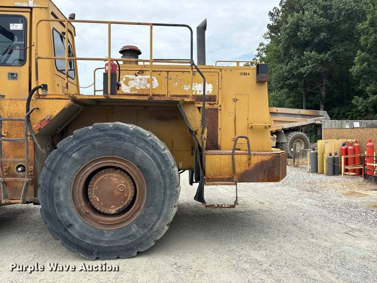 image for item EF1237 2000 Caterpillar 834B wheeled dozer