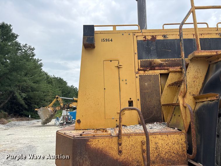 image for item EF1237 2000 Caterpillar 834B wheeled dozer