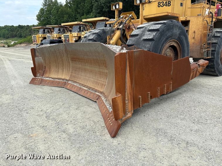 image for item EF1237 2000 Caterpillar 834B wheeled dozer