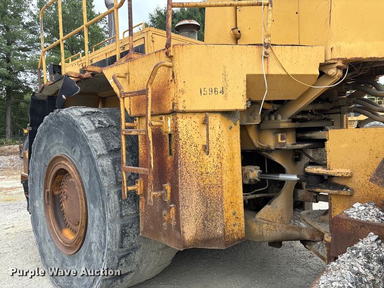 image for item EF1237 2000 Caterpillar 834B wheeled dozer