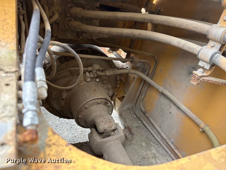 image for item EF1237 2000 Caterpillar 834B wheeled dozer