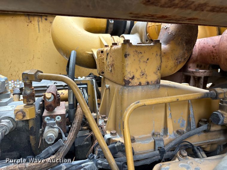 image for item EF1237 2000 Caterpillar 834B wheeled dozer