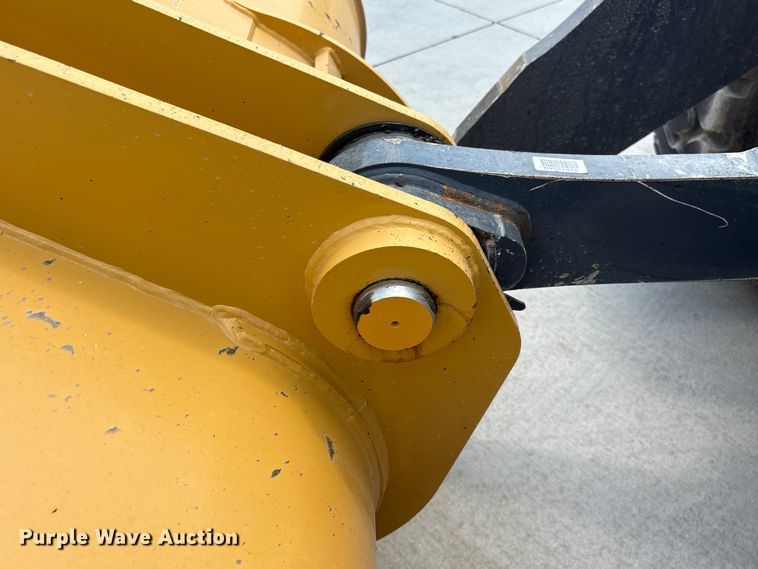 image for item EF1239 2023 John Deere 624P wheel loader