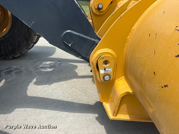 image for item EF1239 2023 John Deere 624P wheel loader