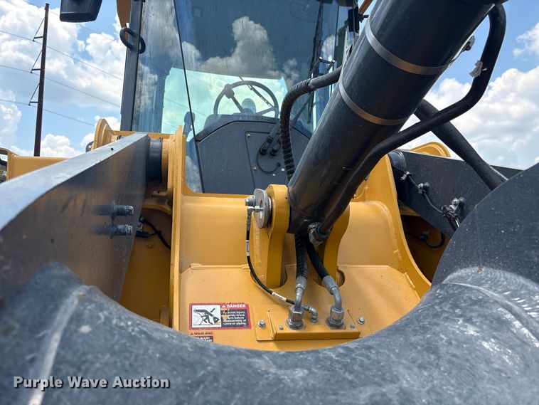 image for item EF1239 2023 John Deere 624P wheel loader