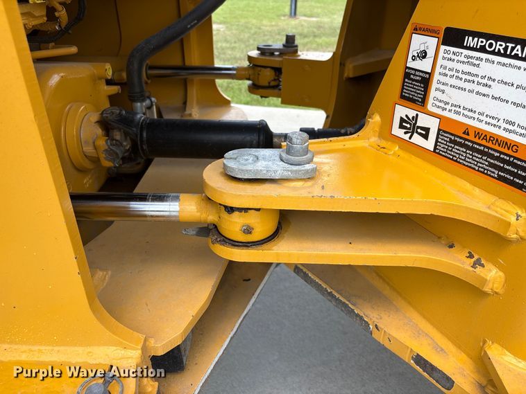 image for item EF1239 2023 John Deere 624P wheel loader