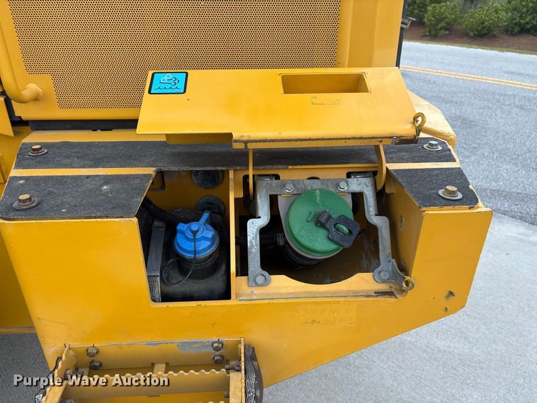 image for item EF1239 2023 John Deere 624P wheel loader
