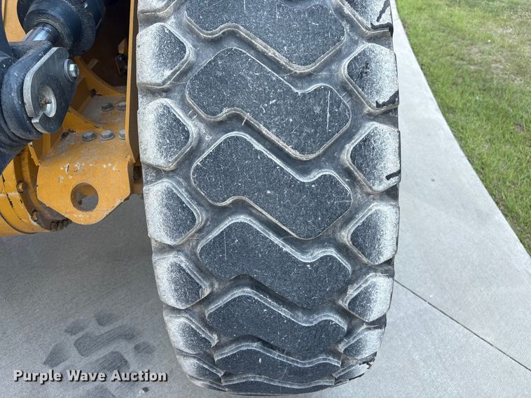 image for item EF1239 2023 John Deere 624P wheel loader