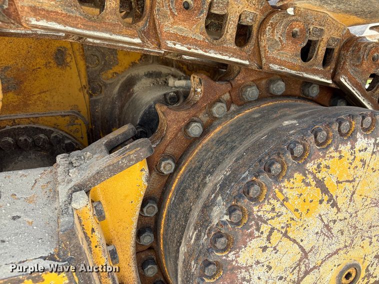 image for item EF1240 2022 John Deere 850L dozer