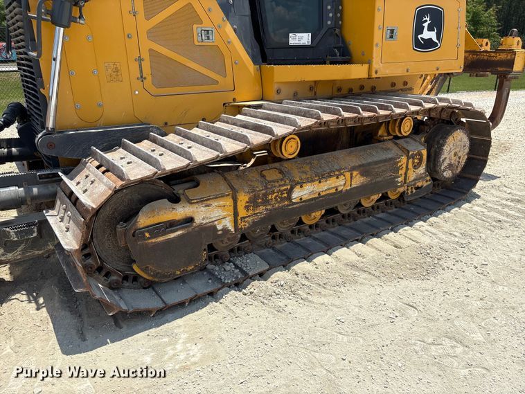 image for item EF1240 2022 John Deere 850L dozer