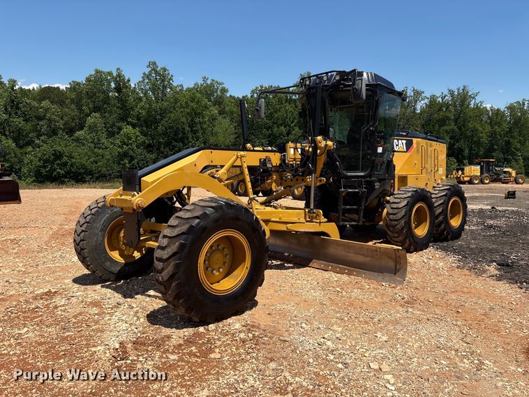 image for item EF1242 2019 Caterpillar 120 motor grader