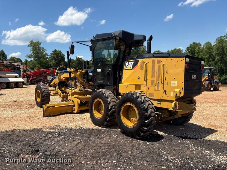 image for item EF1242 2019 Caterpillar 120 motor grader