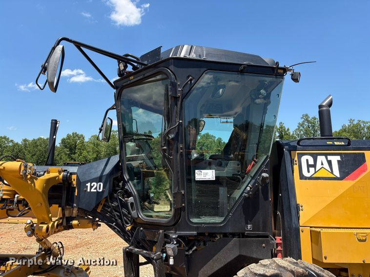 image for item EF1242 2019 Caterpillar 120 motor grader