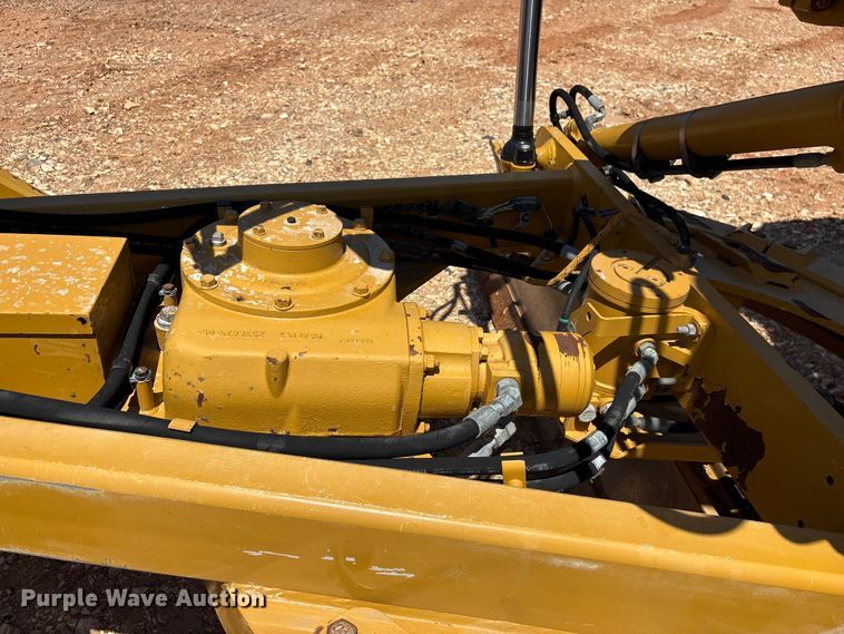 image for item EF1242 2019 Caterpillar 120 motor grader