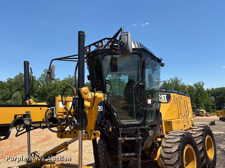 image for item EF1242 2019 Caterpillar 120 motor grader