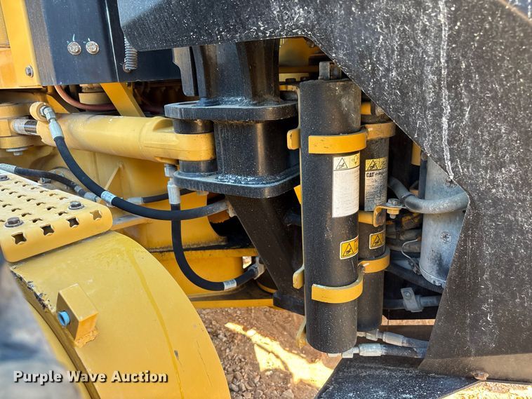 image for item EF1242 2019 Caterpillar 120 motor grader