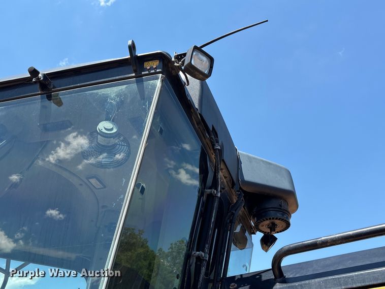 image for item EF1242 2019 Caterpillar 120 motor grader