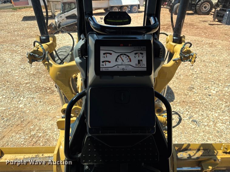 image for item EF1242 2019 Caterpillar 120 motor grader