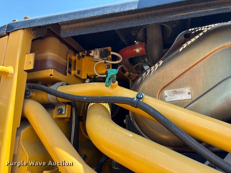 image for item EF1242 2019 Caterpillar 120 motor grader