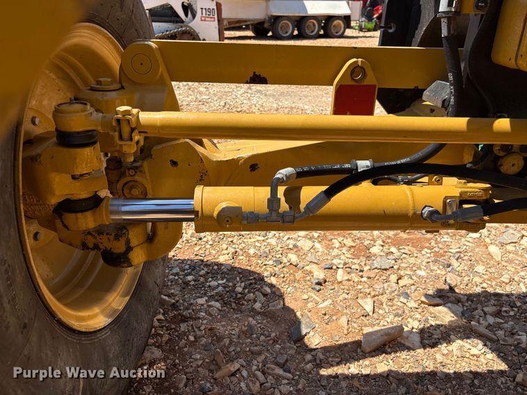 image for item EF1242 2019 Caterpillar 120 motor grader