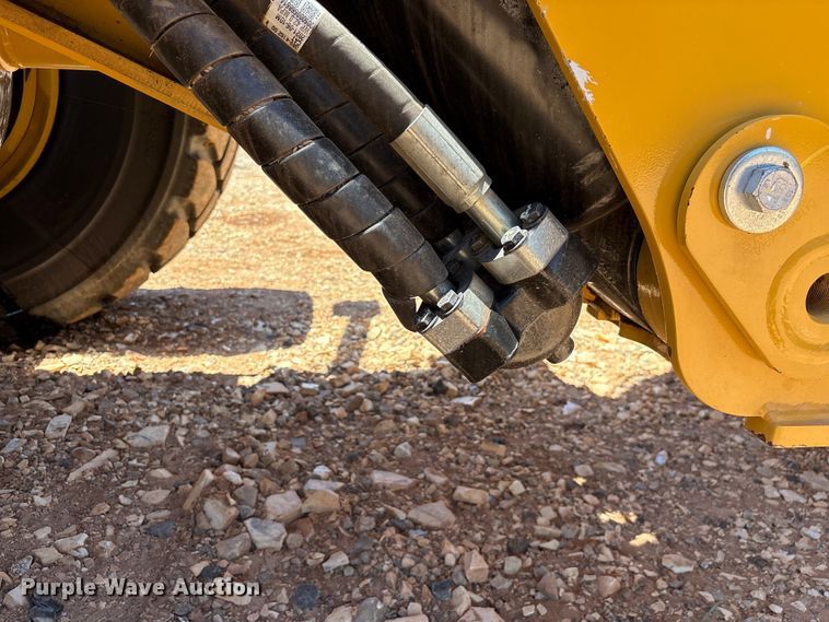 image for item EF1243 2022 Caterpillar 982 wheel loader