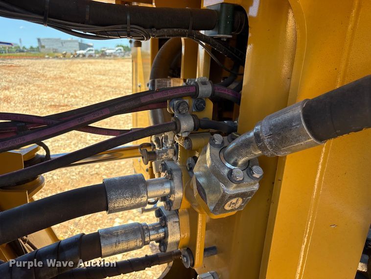 image for item EF1243 2022 Caterpillar 982 wheel loader
