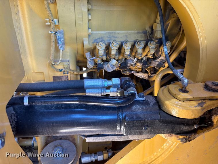 image for item EF1243 2022 Caterpillar 982 wheel loader