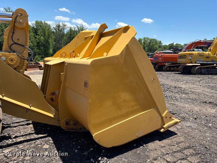 image for item EF1243 2022 Caterpillar 982 wheel loader