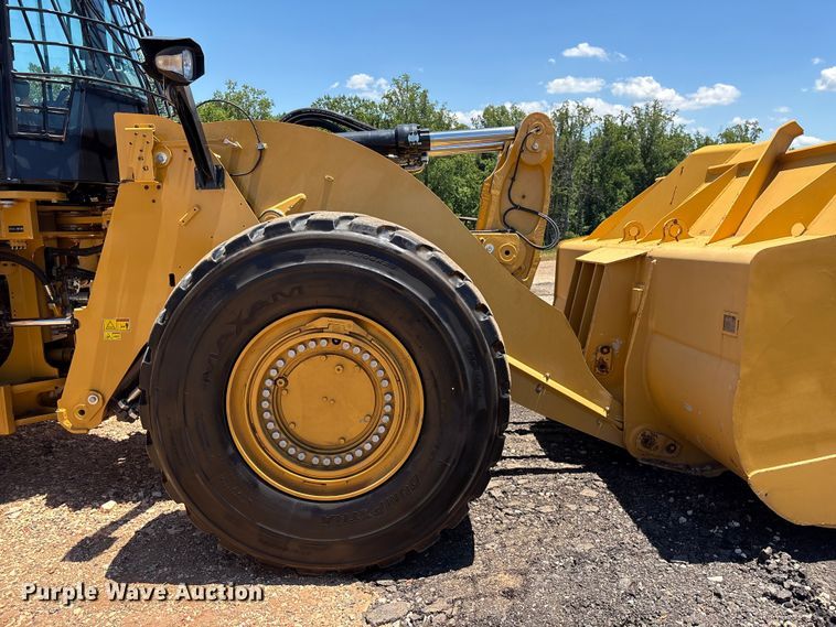 image for item EF1243 2022 Caterpillar 982 wheel loader