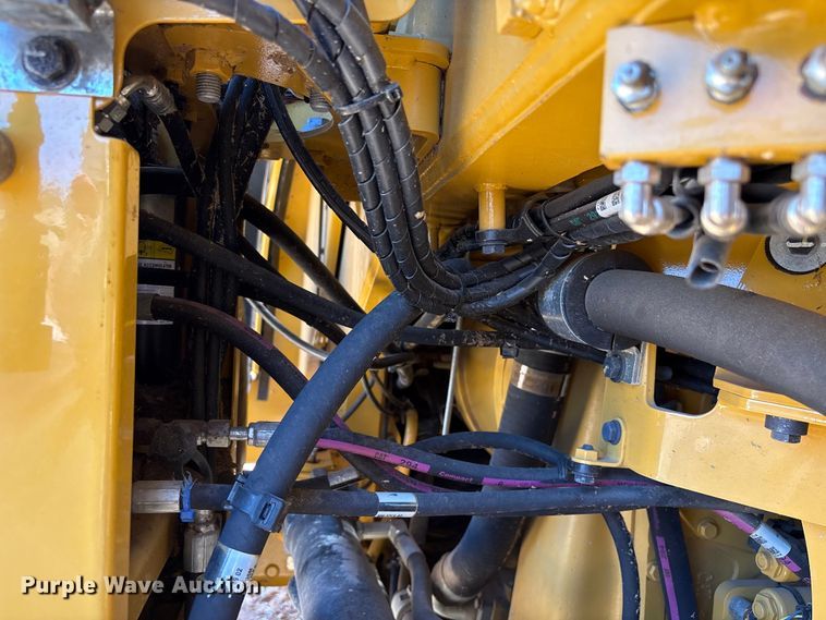 image for item EF1243 2022 Caterpillar 982 wheel loader