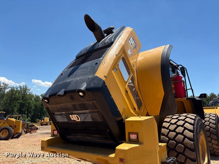 image for item EF1243 2022 Caterpillar 982 wheel loader