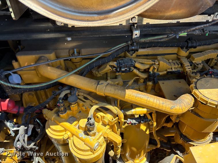 image for item EF1243 2022 Caterpillar 982 wheel loader